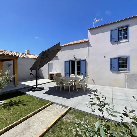Maison Mitoyenne A - Proche Et Centre, Jusqu'a 6 Personnes - Fr-1-823-52 * Barbatre